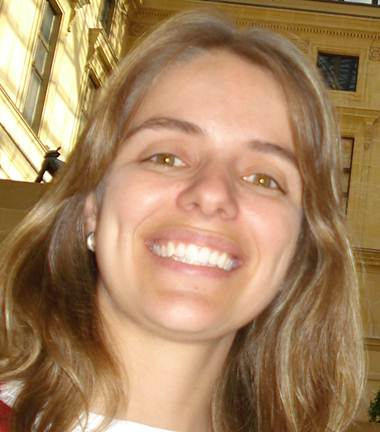 Imagem da professora Laura Campos Hildebrand